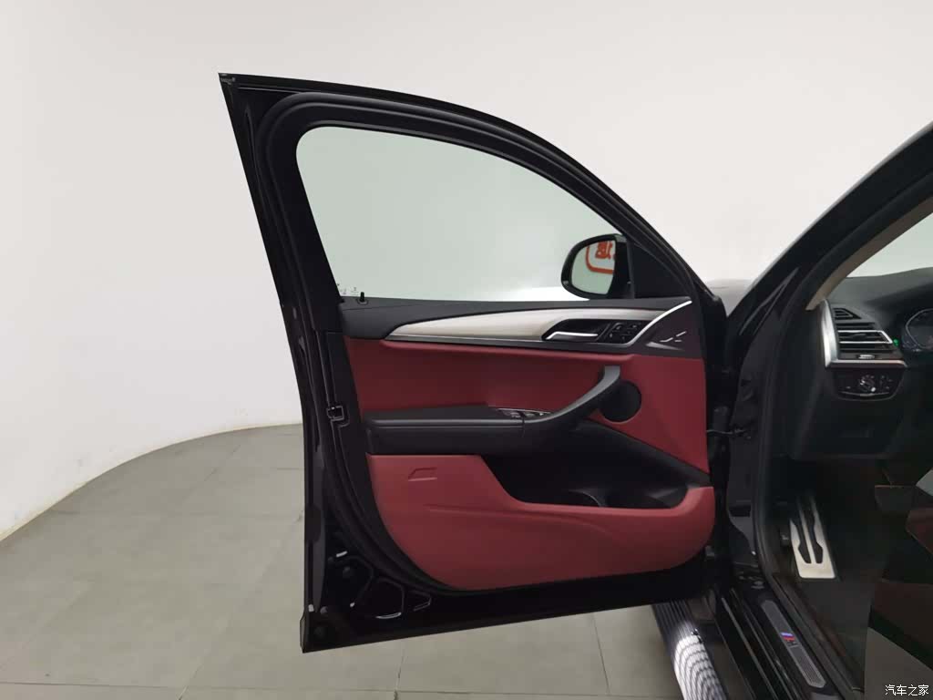 BMW X4, 2022 8