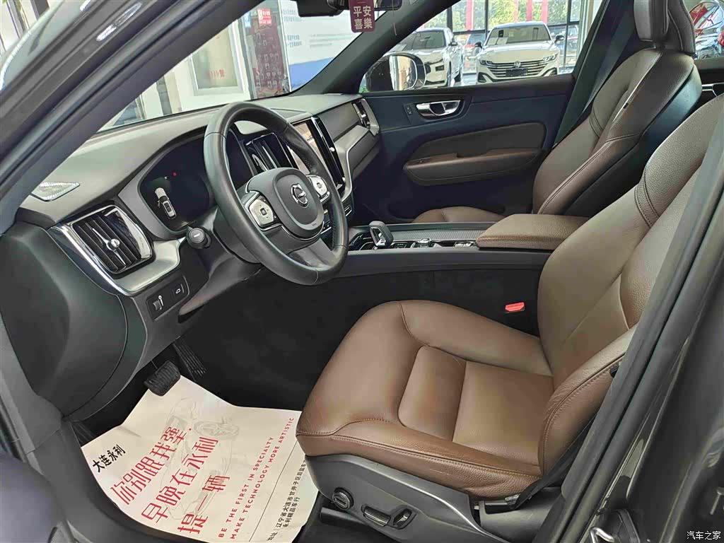 Volvo XC60, 2022 2