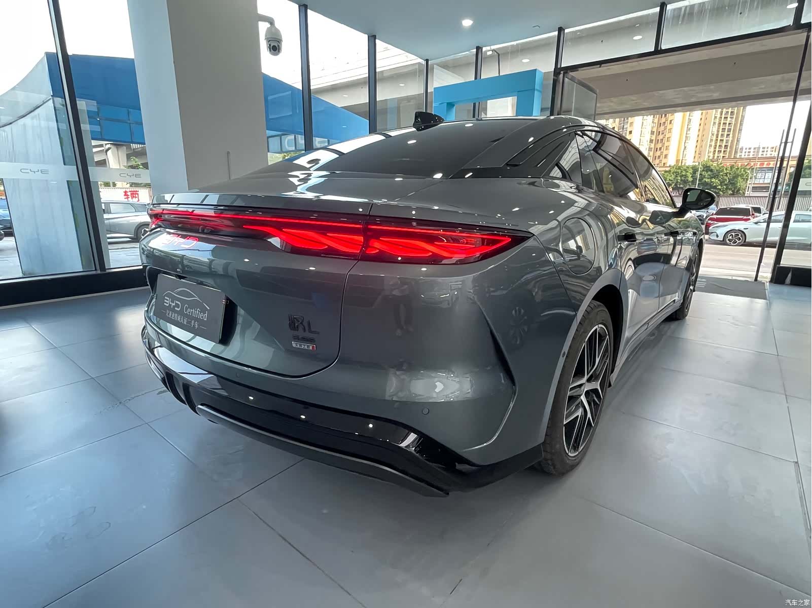 BYD Han, 2025 16