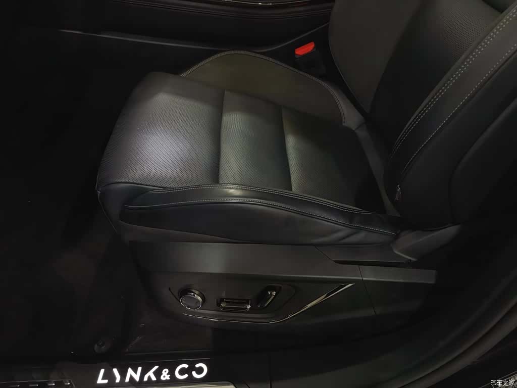 Lynk & Co 01, 2022 20