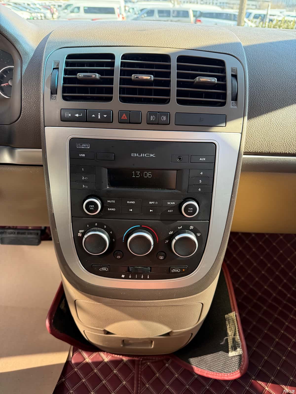 Buick GL8, 2015 22