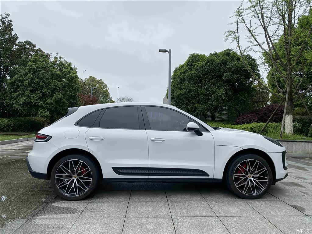 Porsche Macan, 2022 4
