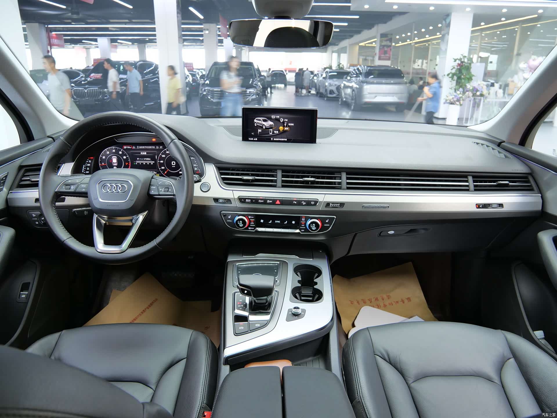 Audi Q7, 2018 10