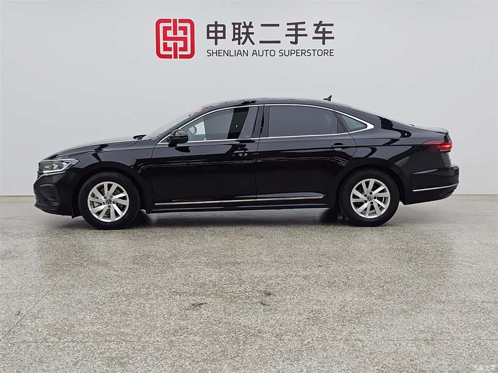 Volkswagen Passat, 2025 4