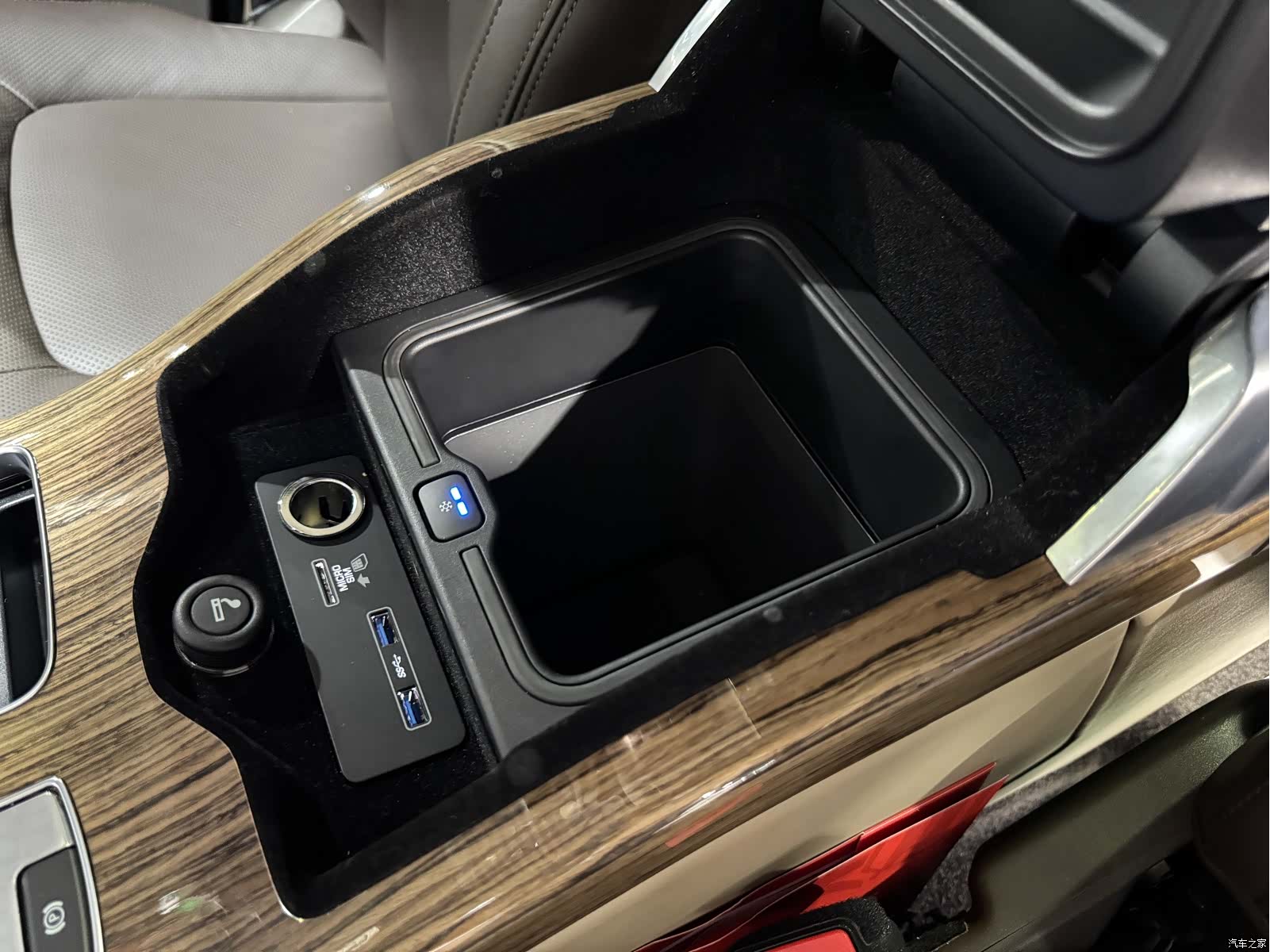 Land Rover Range Rover, 2019 8