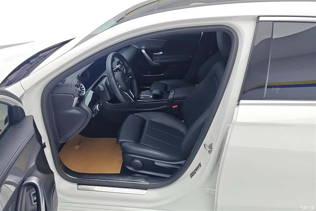 Mercedes-Benz A-Class, 2021 9