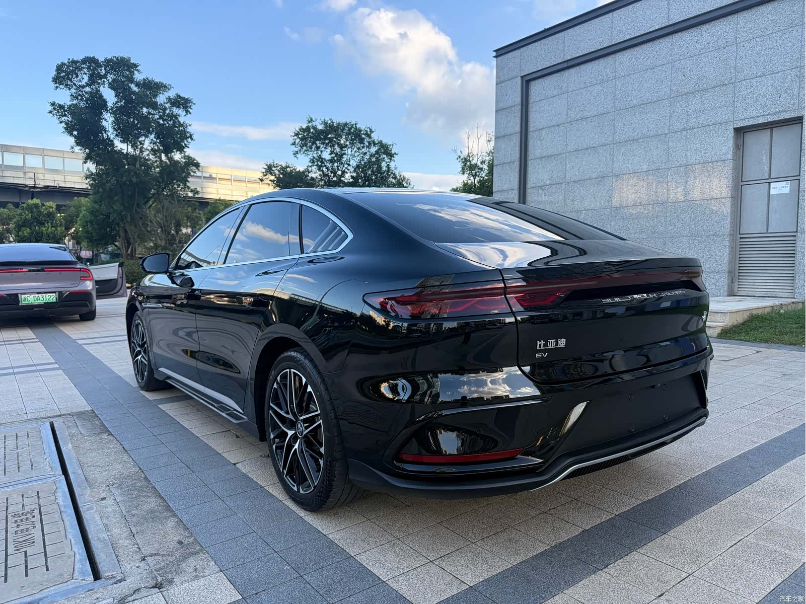 BYD Han, 2024 17