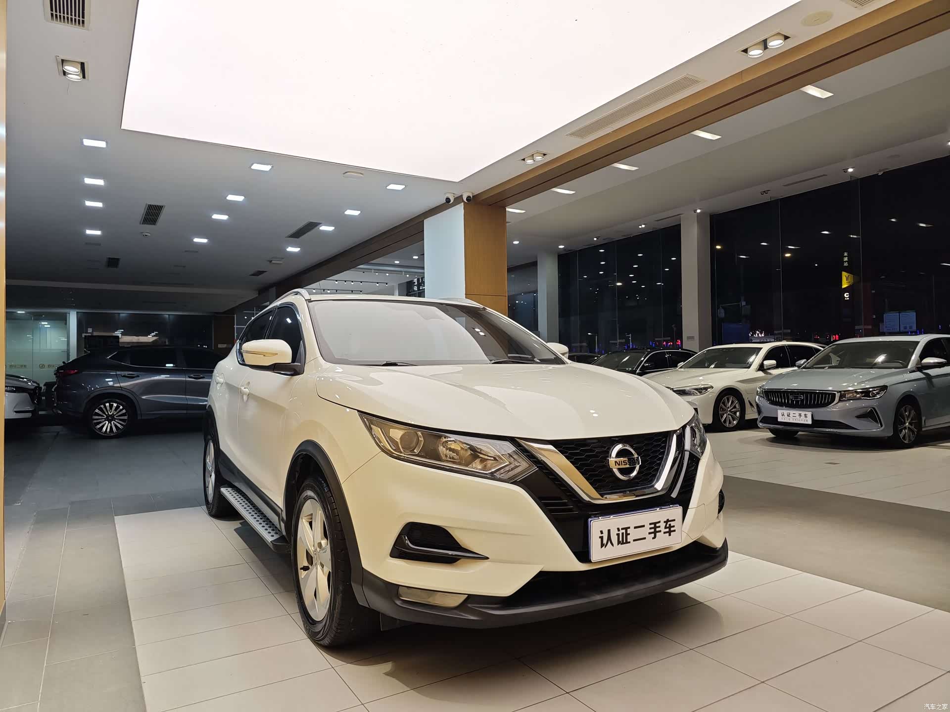 Nissan Qashqai, 2022 4