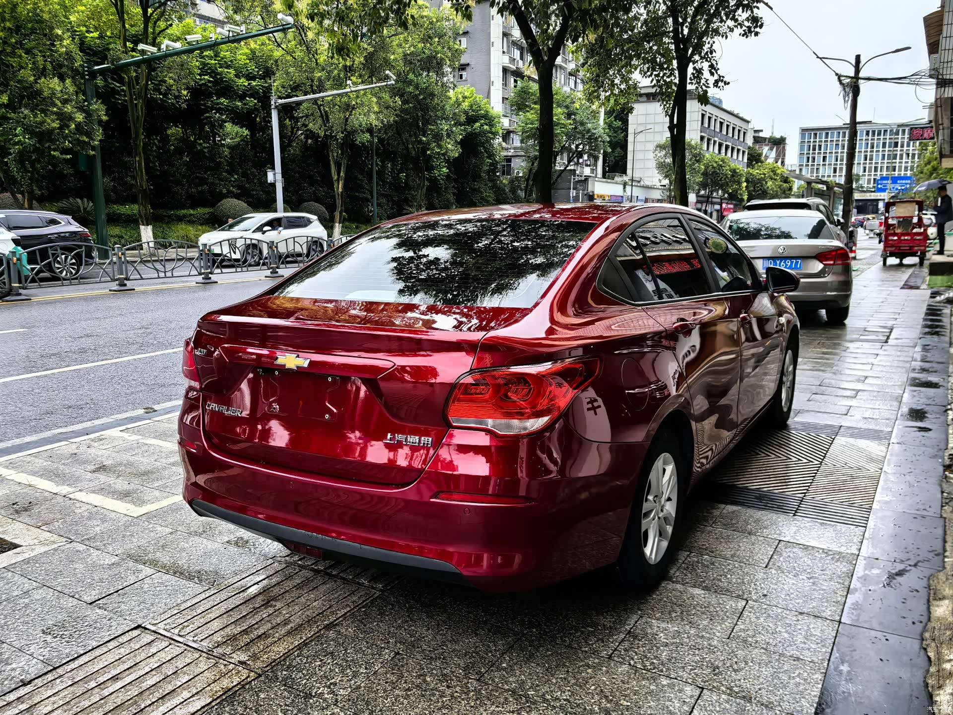 Chevrolet 320, 2019 7