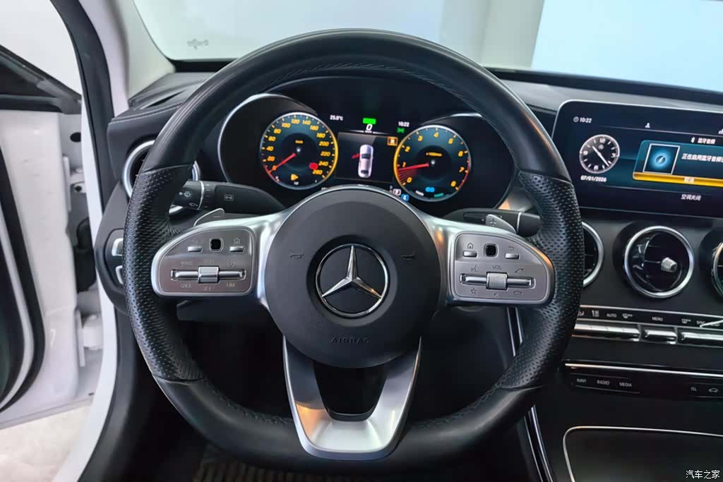 Mercedes-Benz C-Class, 2021 15