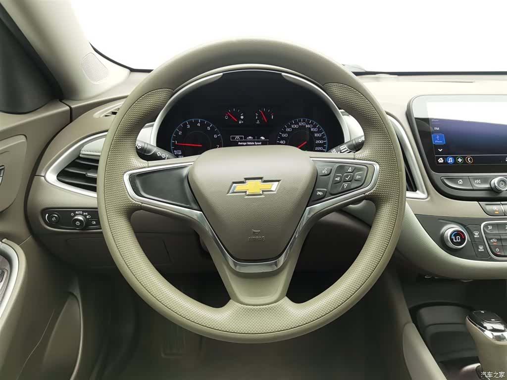 Chevrolet XL, 2020 11