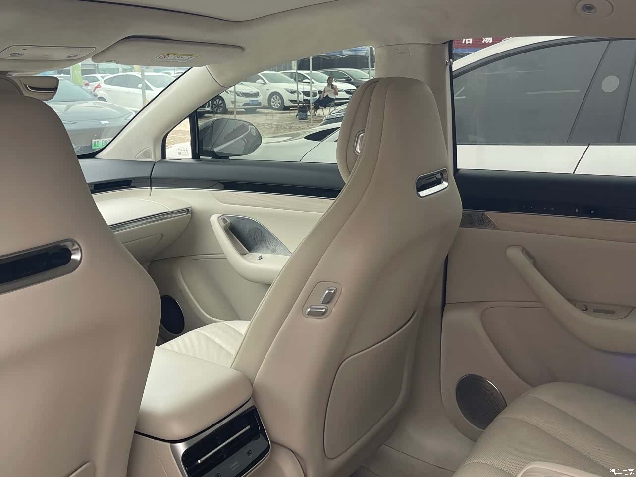 Luxeed R7, 2024 9