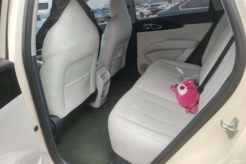 Geely Xingyuan, 2024 11