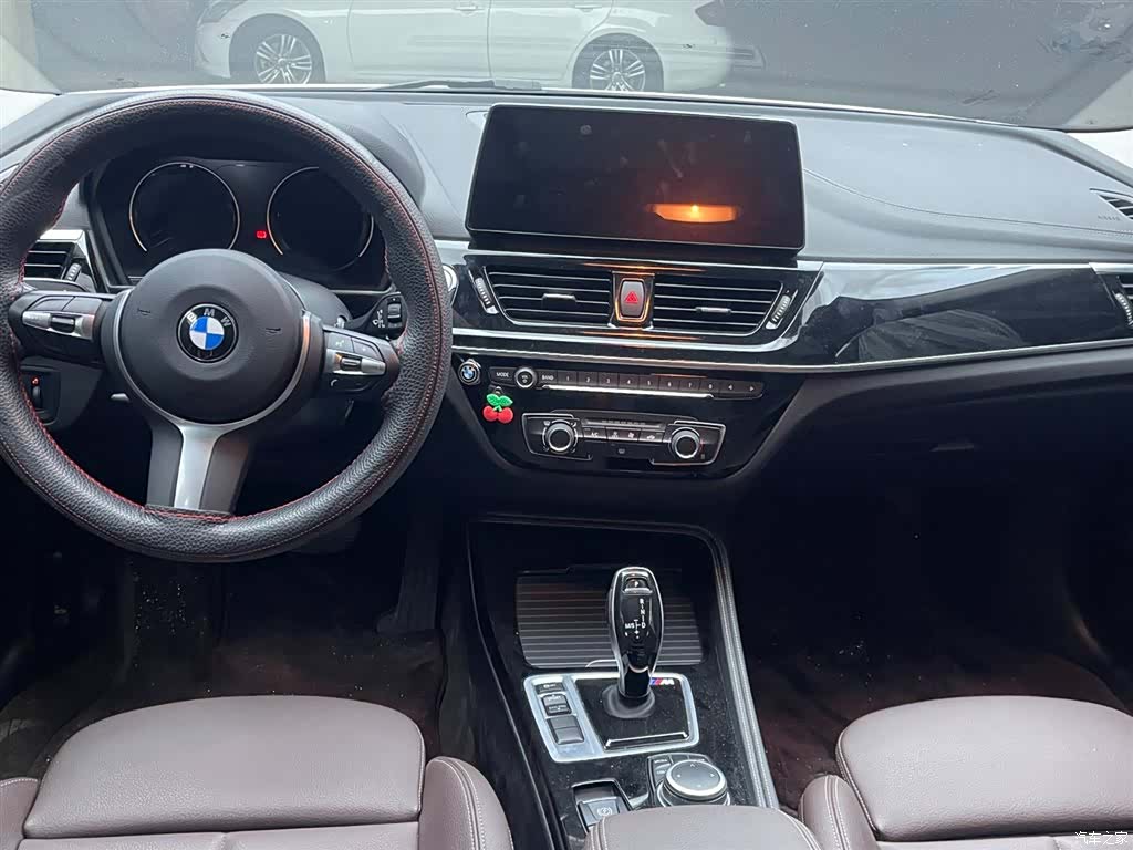 BMW 1 Series, 2022 10