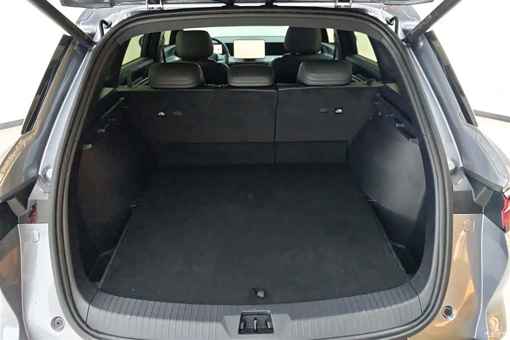 BYD Song, 2025 4