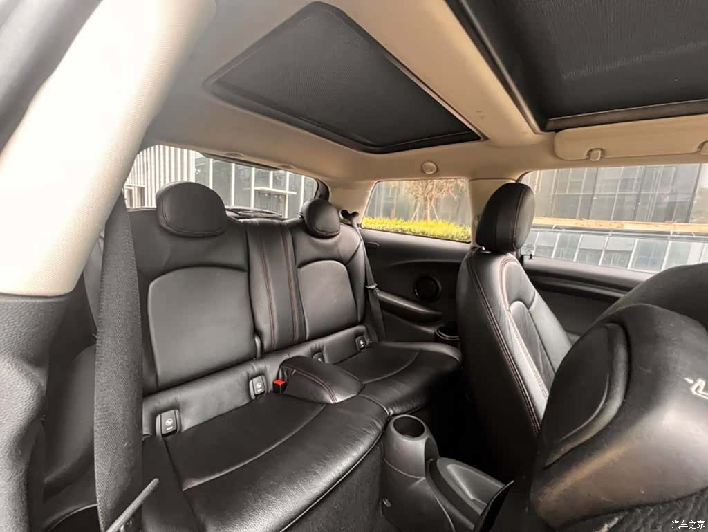Mini Cooper, 2015 13