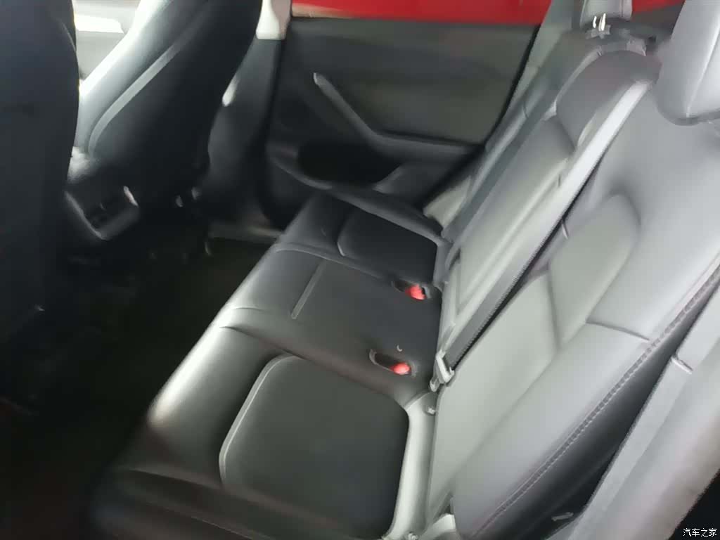 Tesla Model Y, 2021 17