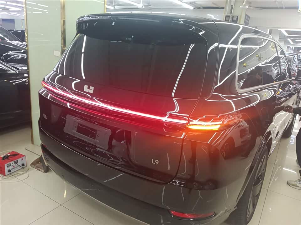 Li Auto Ideal L9
