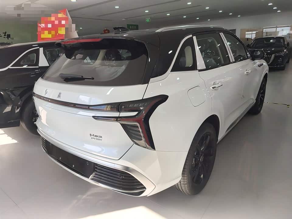 Hongqi HS3 PHEV
