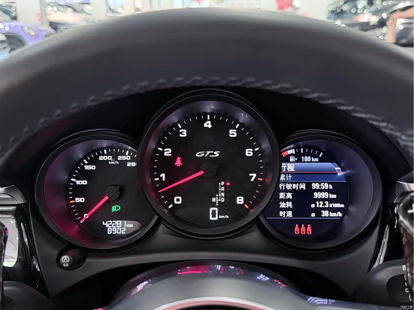 Porsche Macan, 2021 11