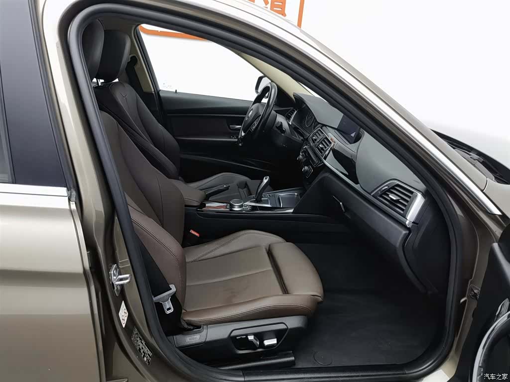 BMW 3 Series, 2019 23