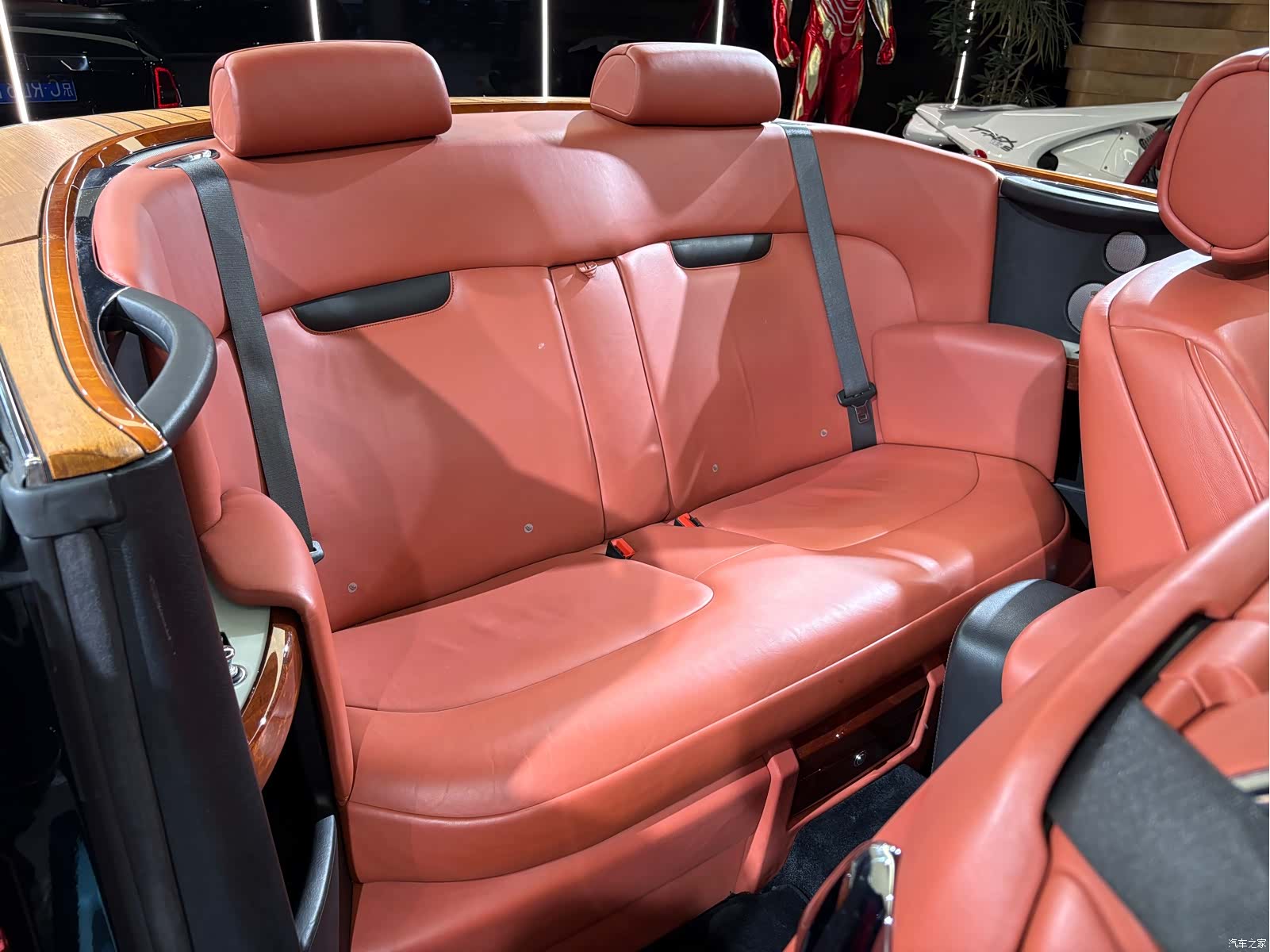 Rolls-Royce Phantom, 2009 28