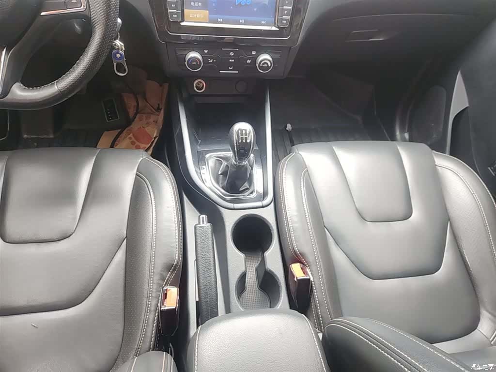 DongFeng 580, 2017 14