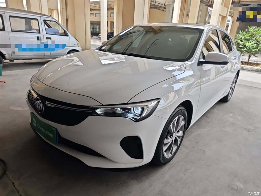 Buick Verano, 2022 2