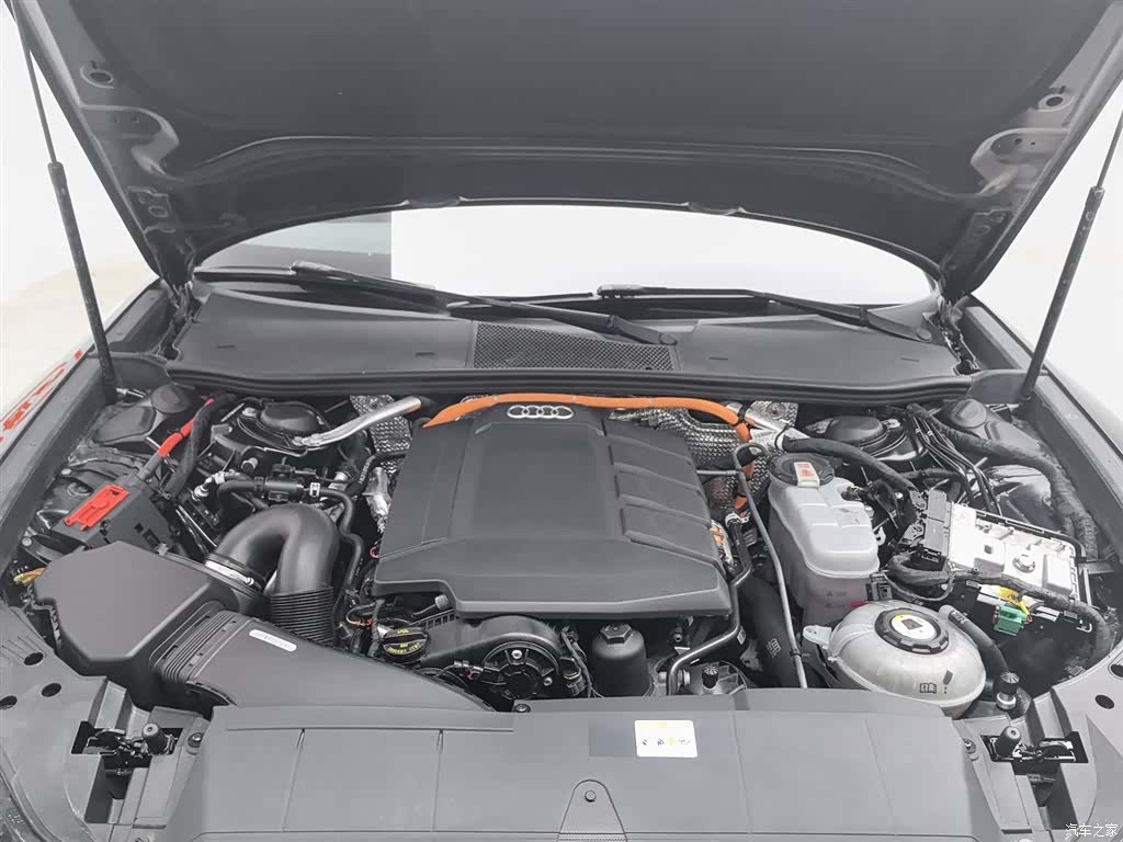 Audi A6L, 2021 6