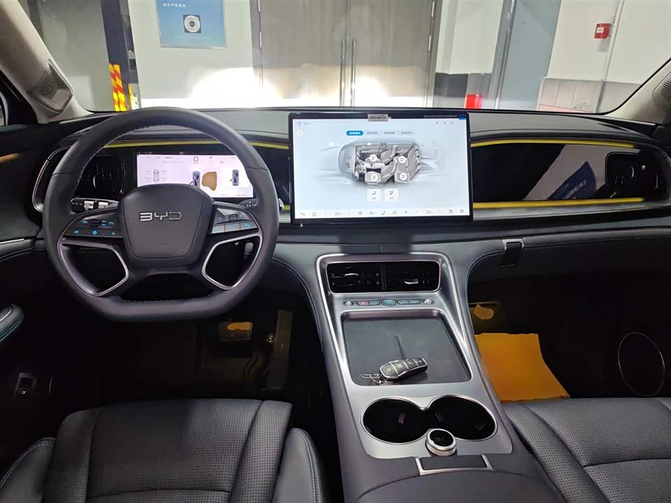 BYD Sea Lion 07 DM-i