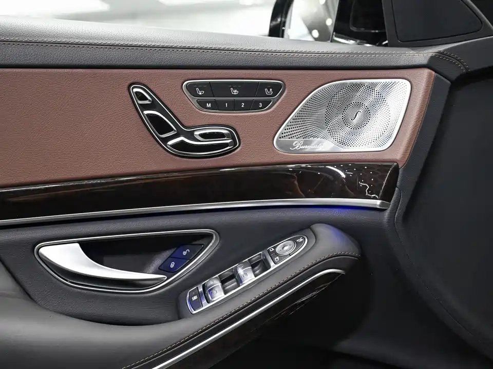 Mercedes-Benz Maybach S-class