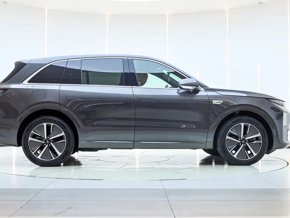 Li Auto Ideal L6