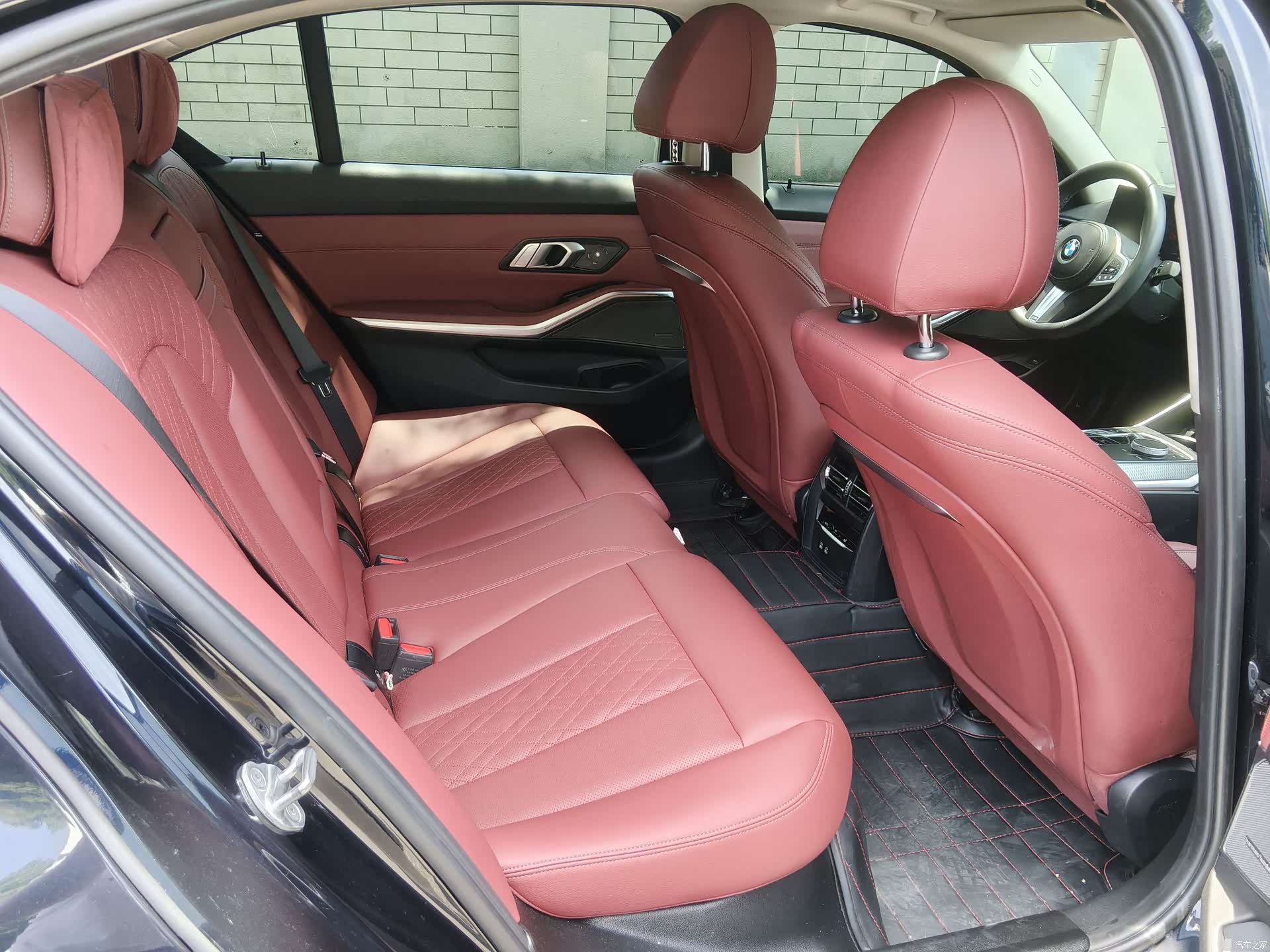 BMW 3 Series, 2023 13
