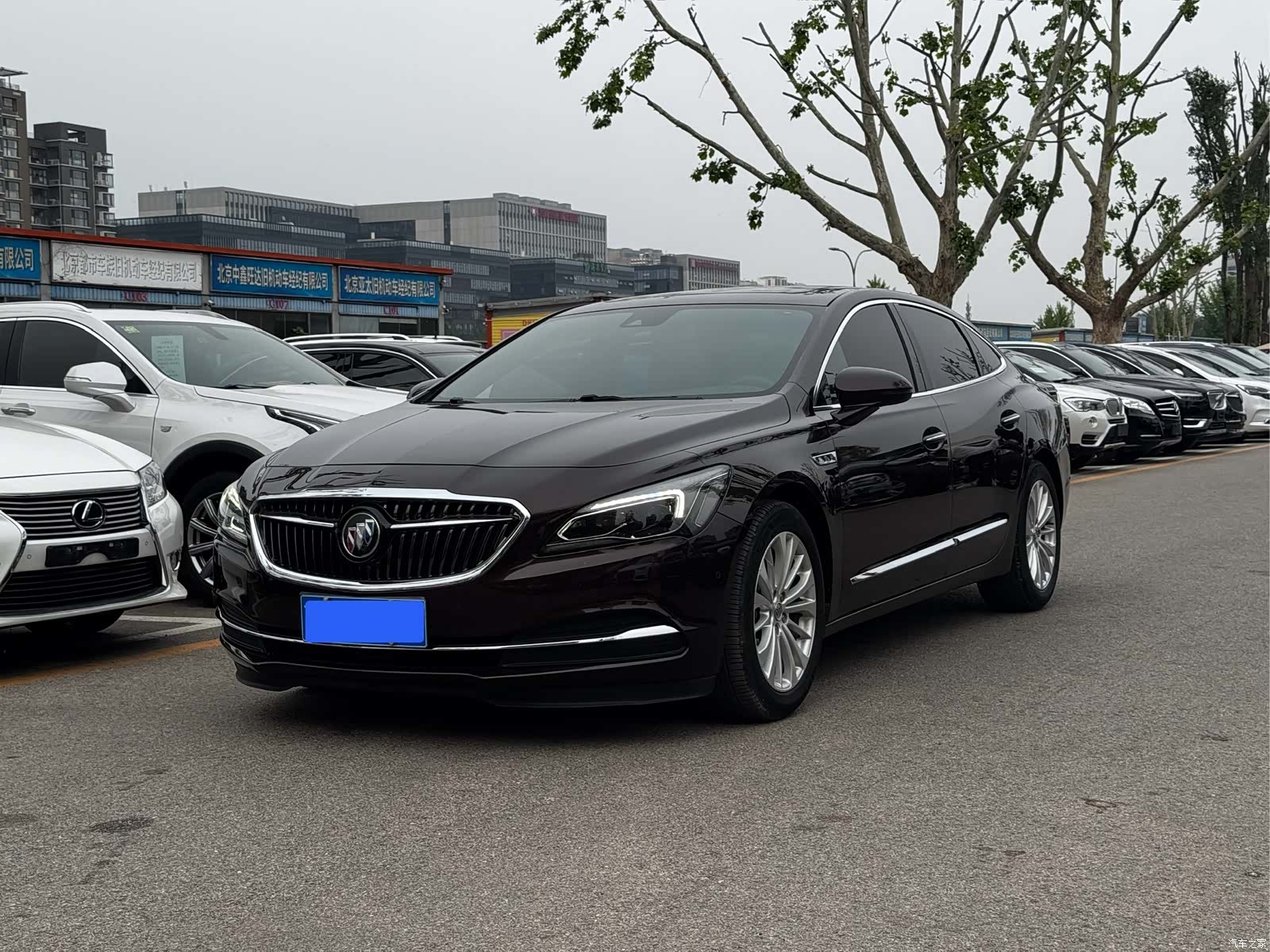 Buick LaCrosse, 2017 1