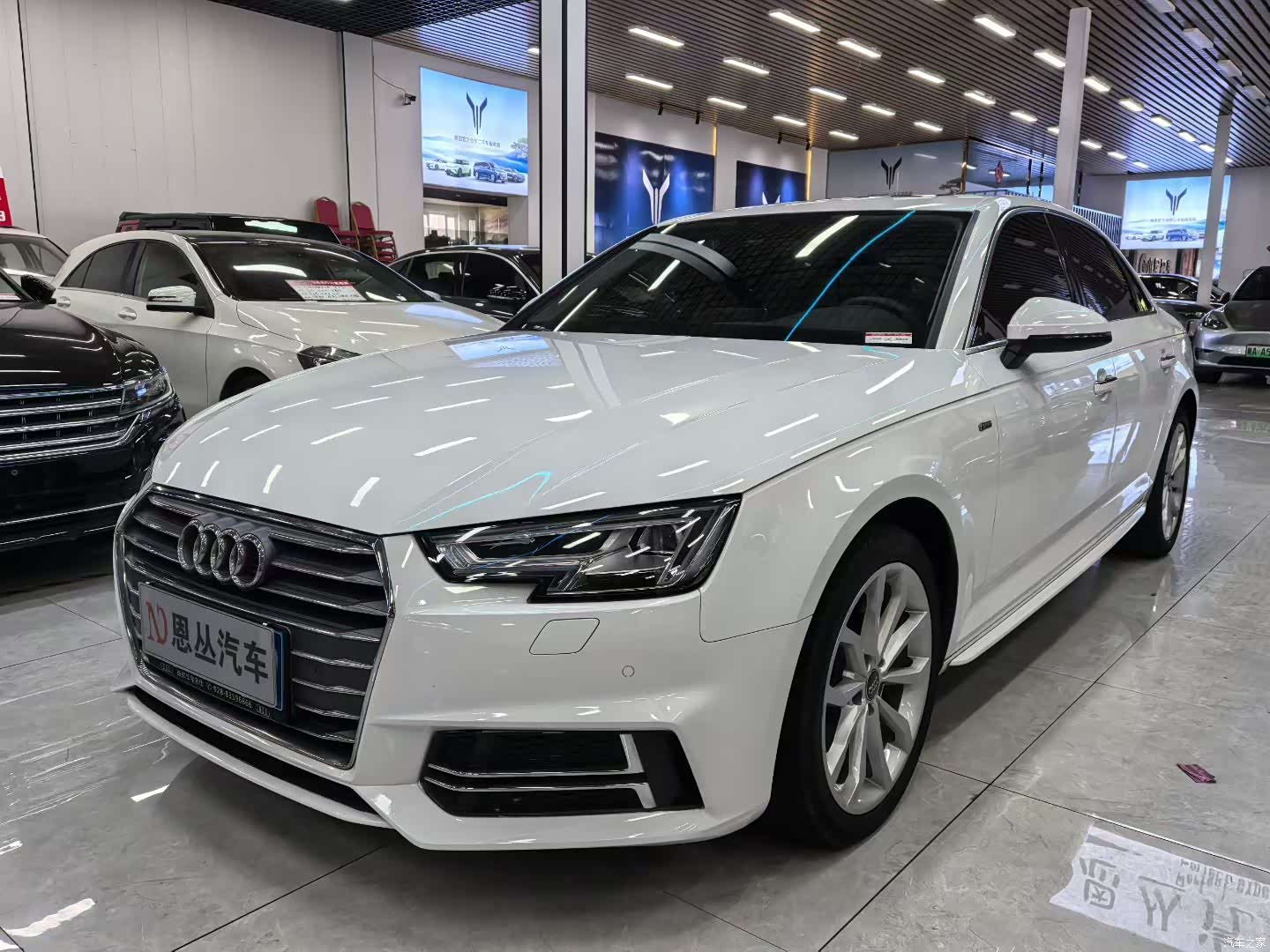Audi A4L, 2018 1