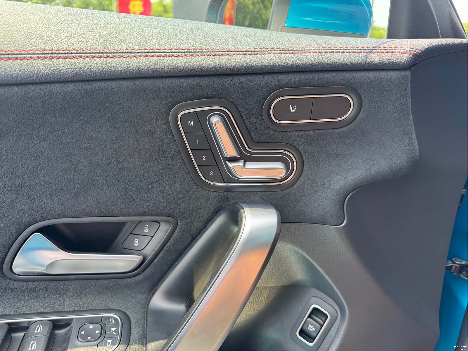 Mercedes-Benz CLA, 2025 10