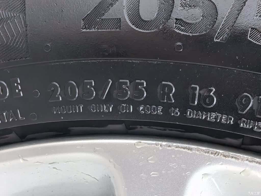 Chevrolet 320, 2018 24