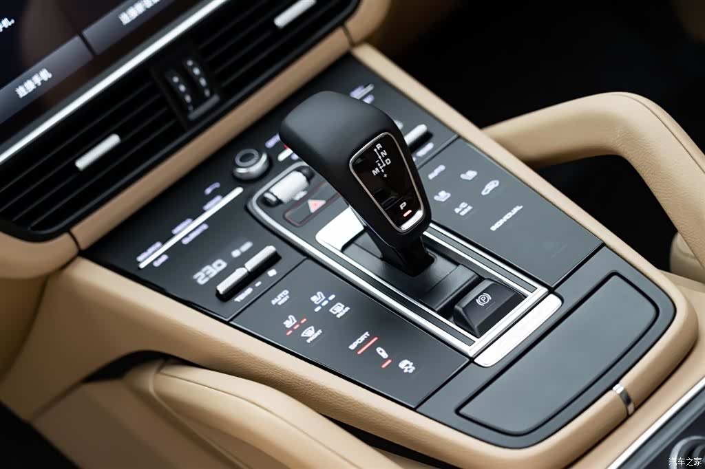 Porsche Cayenne, 2022 16