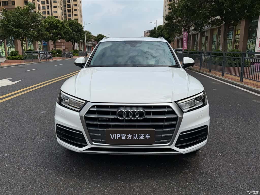 Audi Q5L, 2021 3