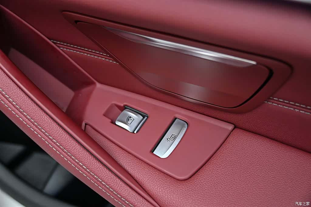 BMW 5 Series, 2024 28