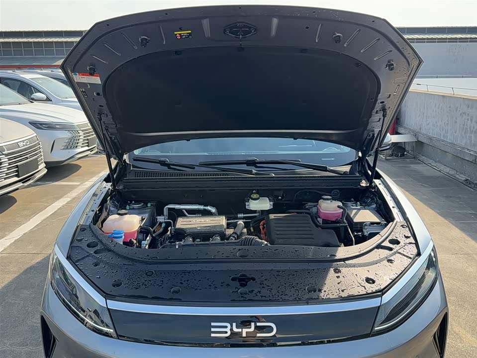 BYD Sea Lion 05 DM-i