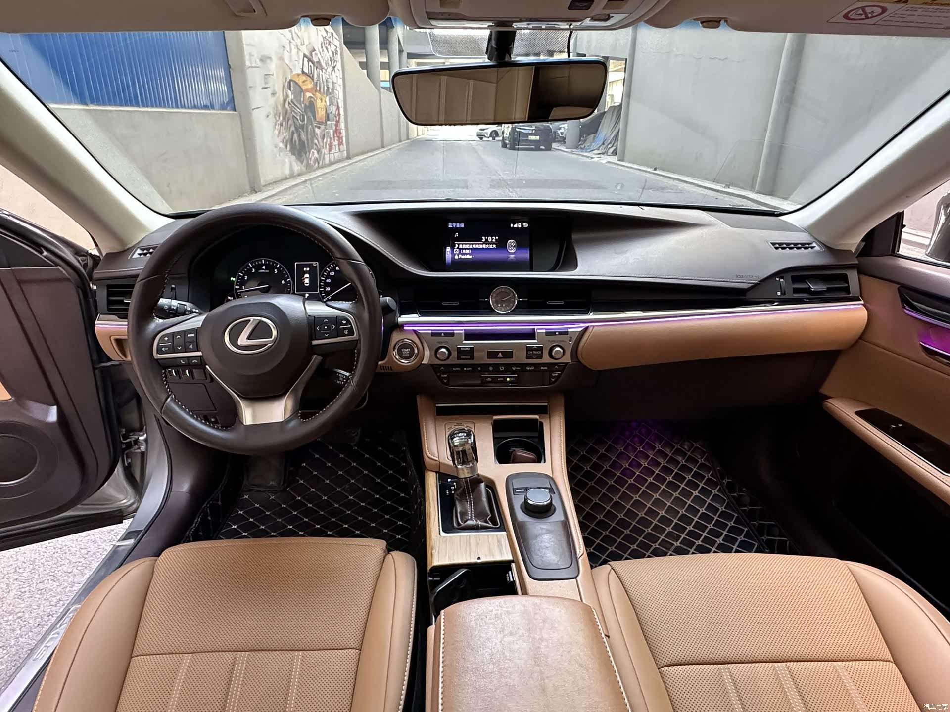 Lexus ES, 2018 7