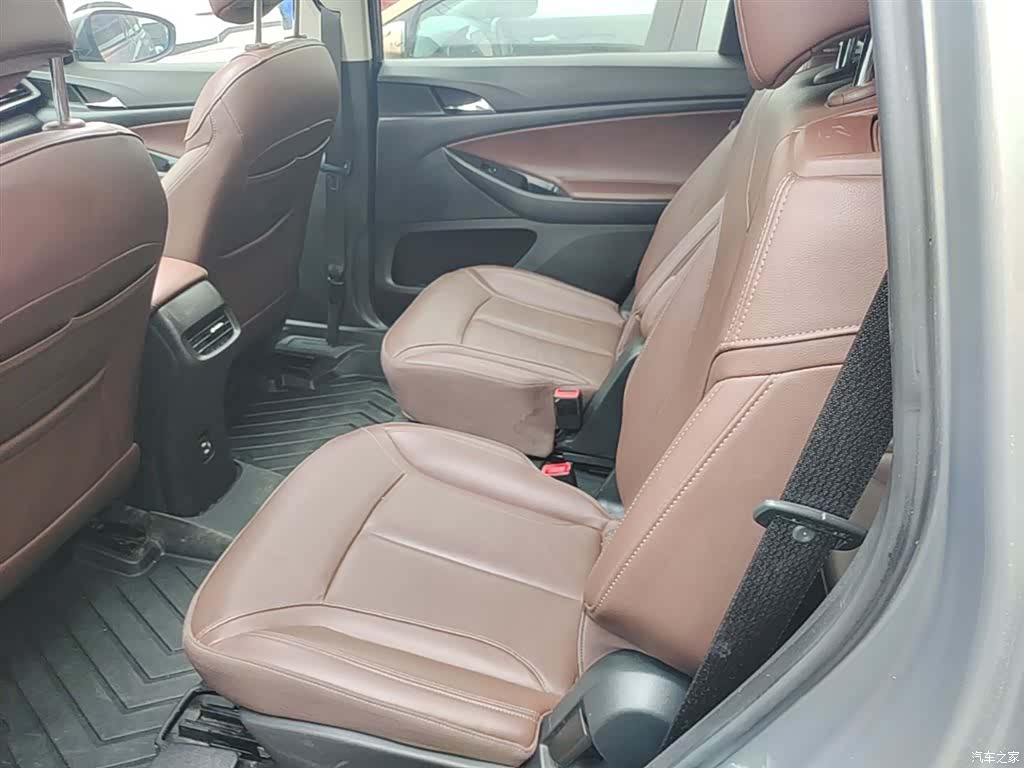 Buick GL6, 2019 16