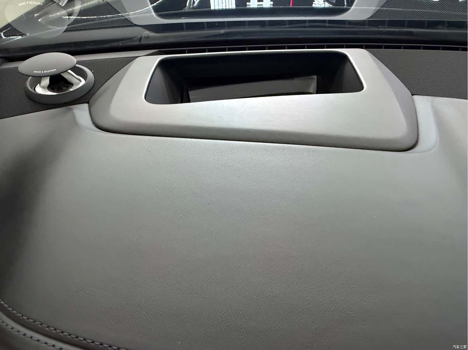 Audi A8L, 2021 14