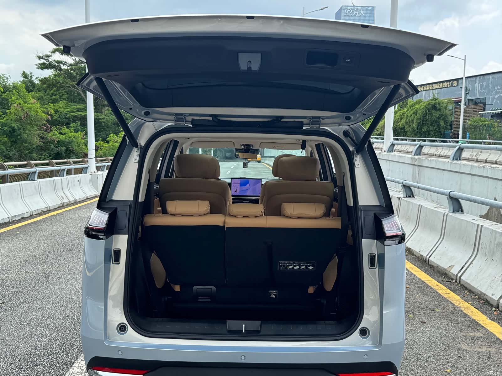 Trumpchi E8, 2024 9