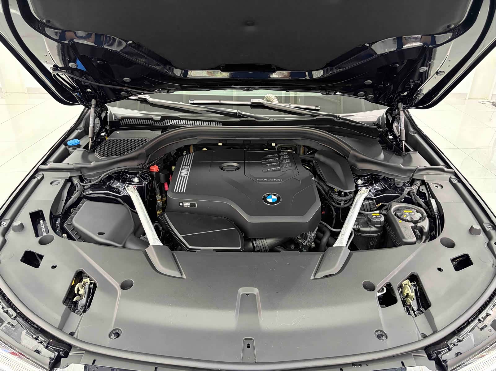 BMW 6 Series GT, 2022 24