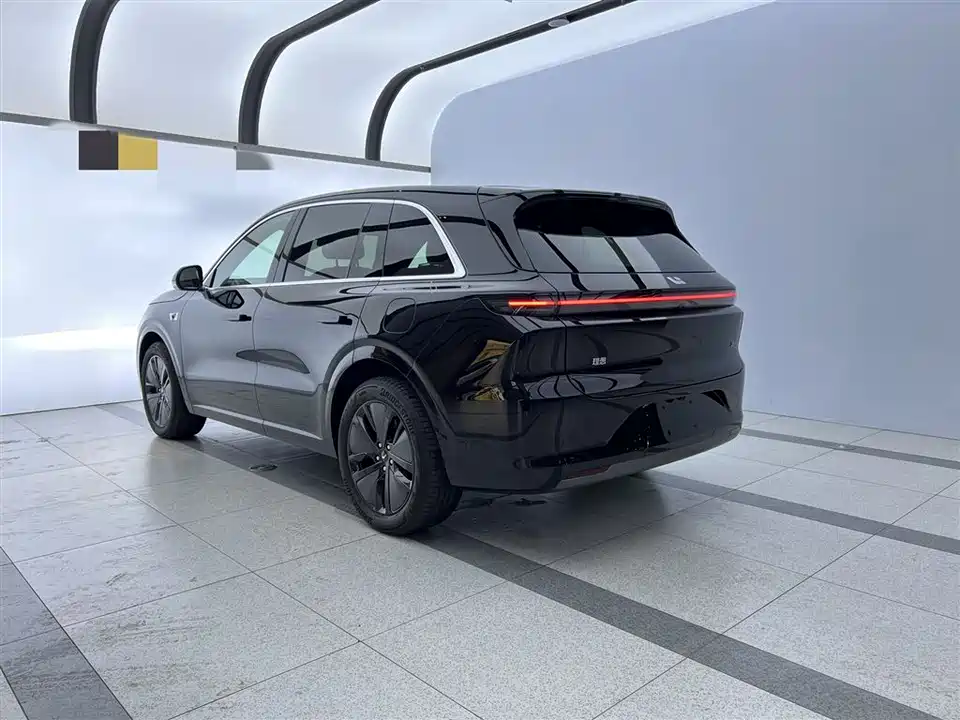 Li Auto Ideal L6