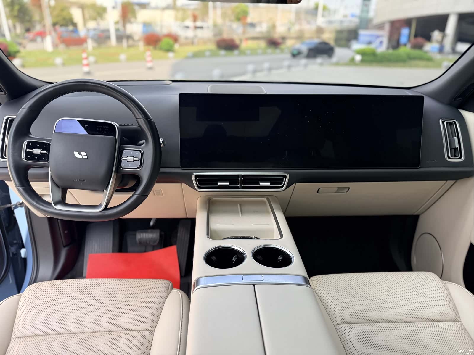 Li Auto L9, 2022 14