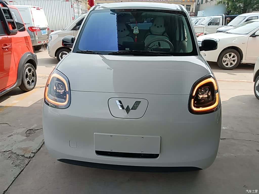 Wuling MINIEV, 2025 3