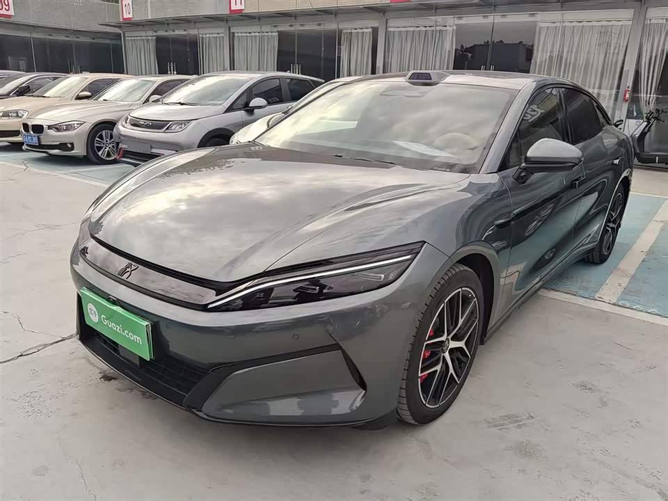 BYD Han L